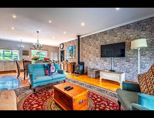 3 BEDROOM HOUSE FOR SALE IN MERRIVALE HEIGHTS